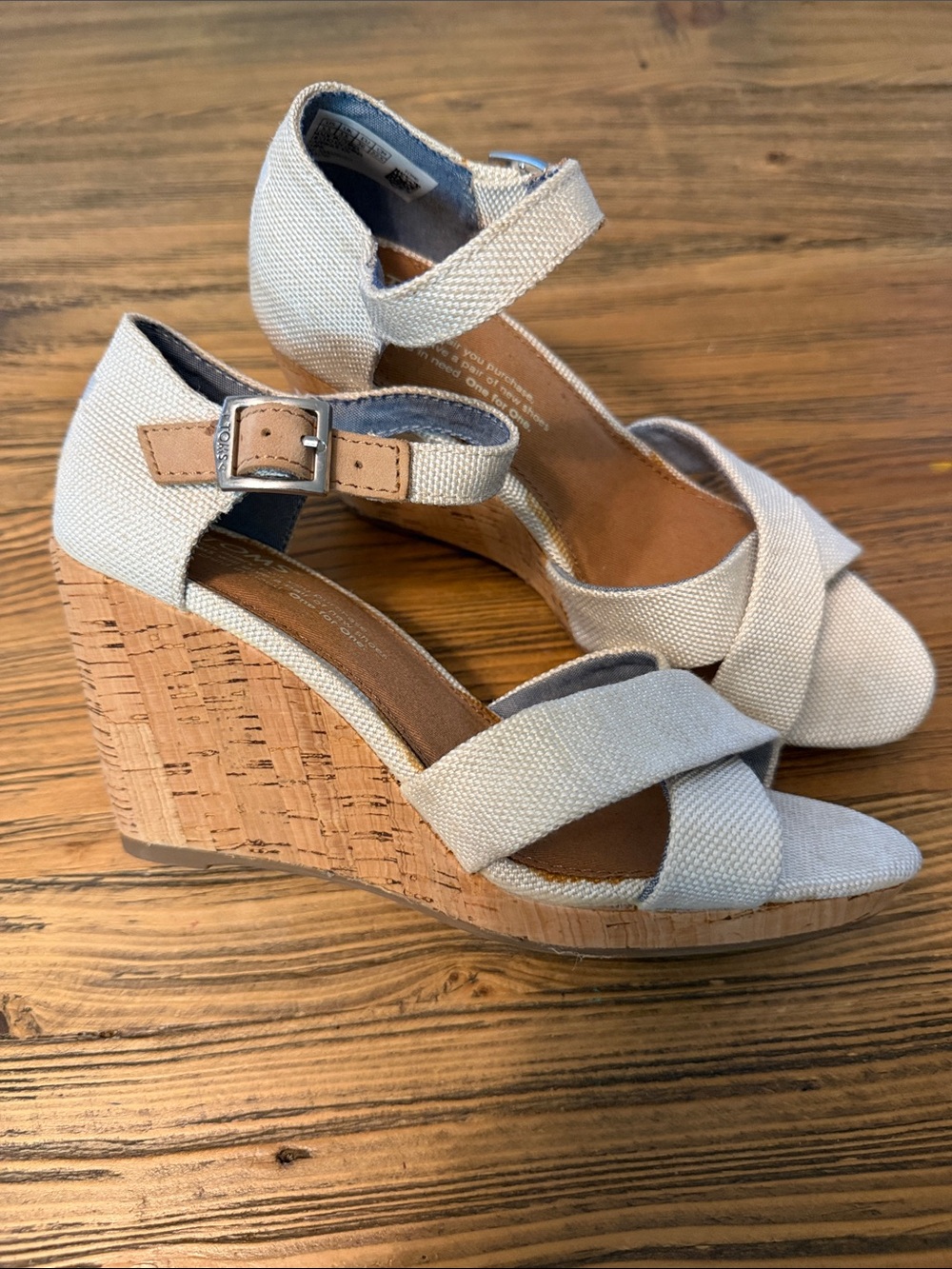 Tom's Platforms